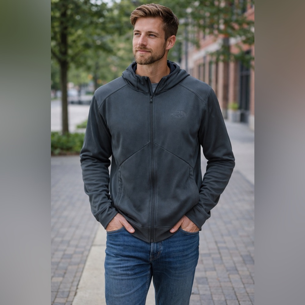 The North Face Men's Dark Gray Performance Jacket